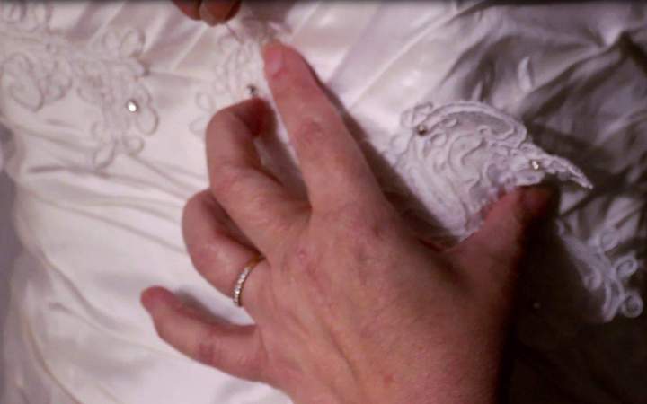 Création de robe de mariée su mesure Moisenay